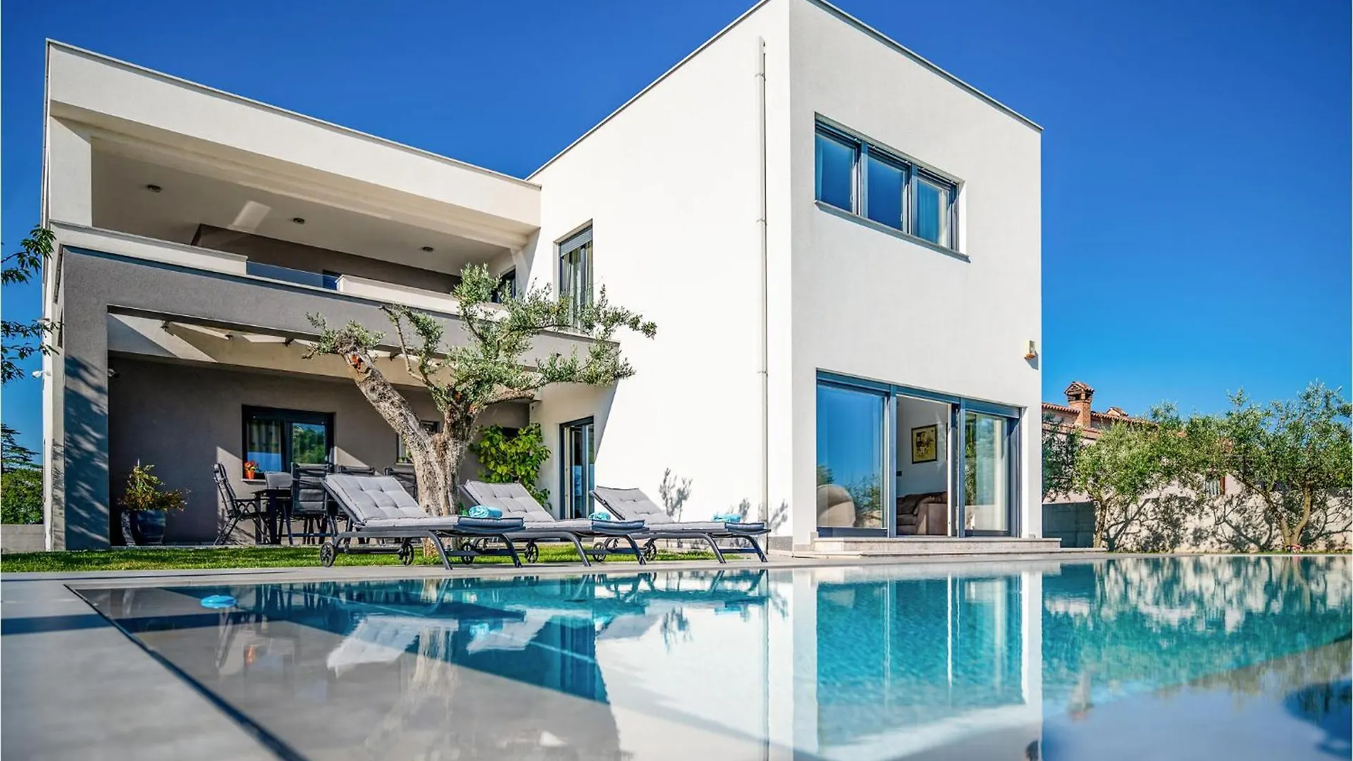 Amazing Home In Pula With Outdoor Swimming Pool Croatia